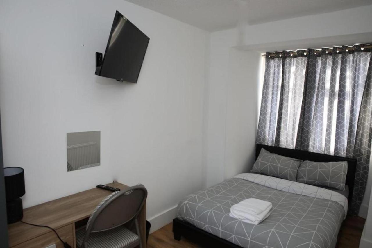 Oyo Timi Holiday Homes 런던 외부 사진