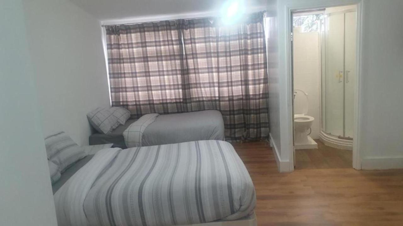 Oyo Timi Holiday Homes 런던 외부 사진